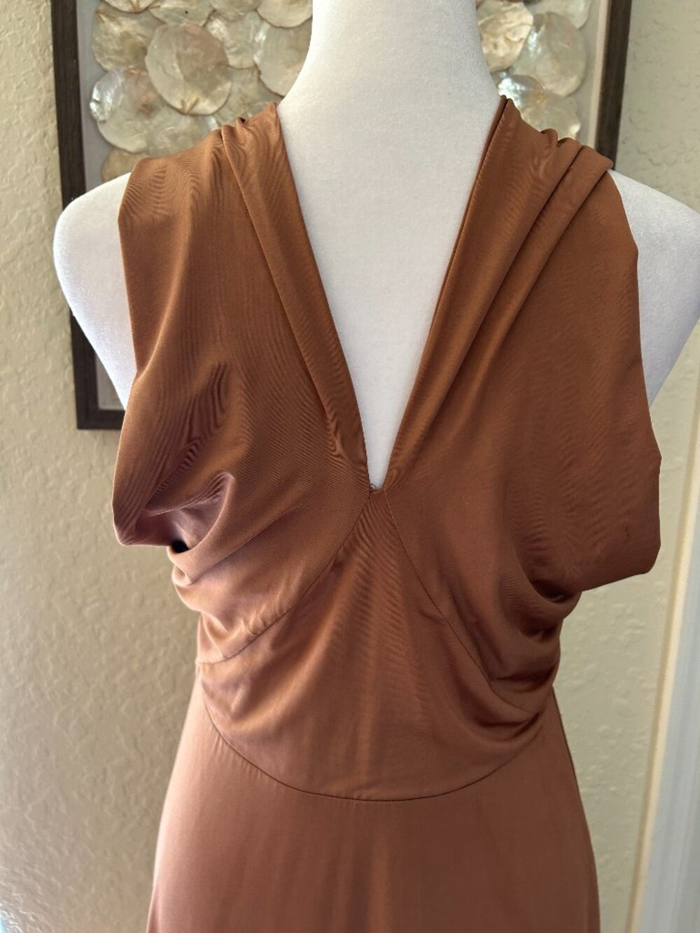 Bronze Circle Gathered Midi Dress - Picture 6 of 6